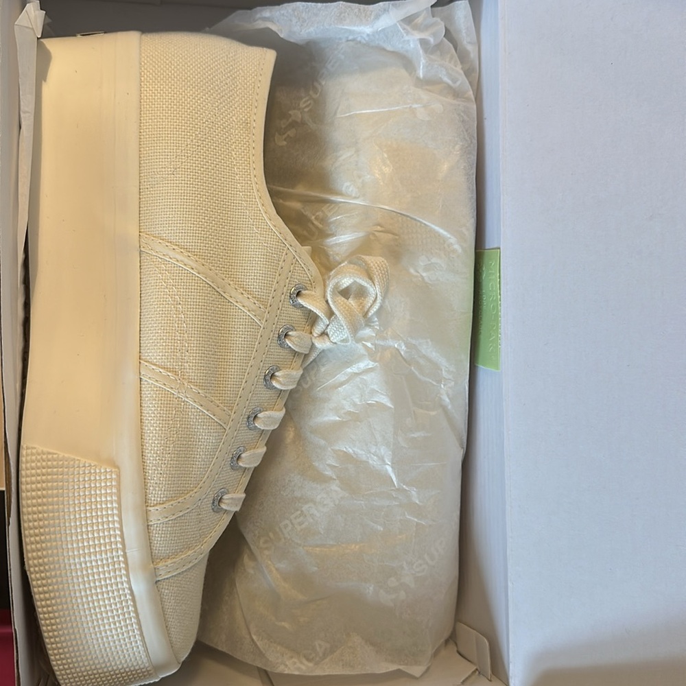 Supera platform cream NTW